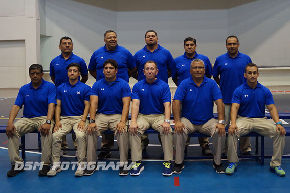 El staff de coacheo de los Borregos Toluca