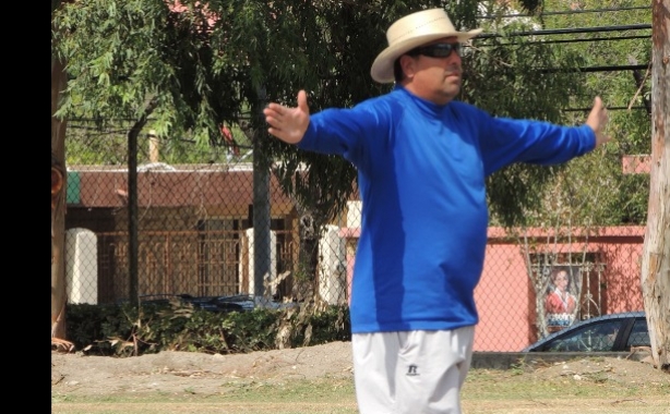 Coach de Backs Defensivos César Martínez