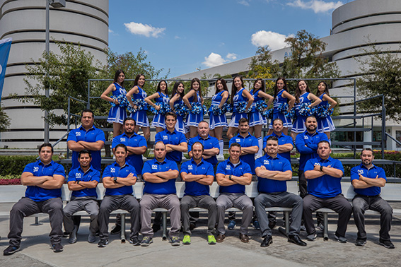 El staff de coacheo de los Borregos Puebla