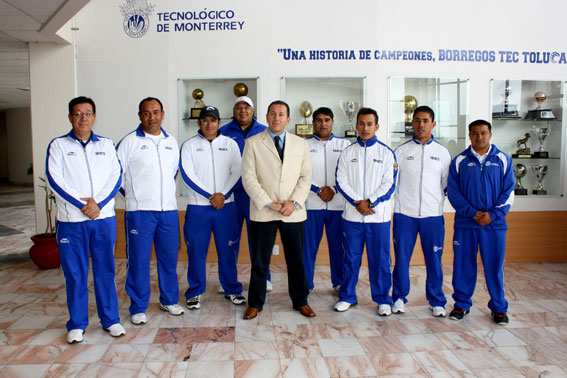Horacio García y su staff de coacheo